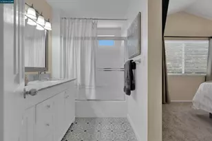400 Devon Ct, Oakley, CA 94561 - Photo 25