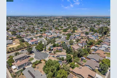 400 Devon Ct, Oakley, CA 94561 - Photo 35