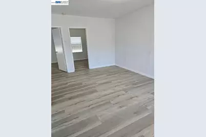 21003 Foothill Blvd, Hayward, CA 94541 - Photo 5