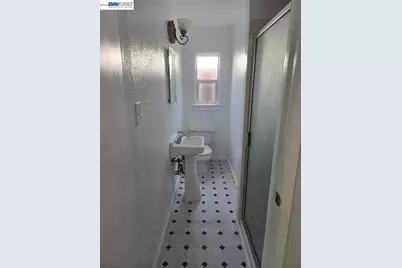 21003 Foothill Blvd, Hayward, CA 94541 - Photo 7