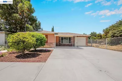33327 2nd St, Union City, CA 94587 - Photo 3