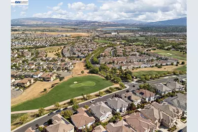 2811 Sugar Hill Ter, Dublin, CA 94568 - Photo 5