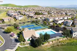 2811 Sugar Hill Terrace, Dublin, CA 94568 - Photo 11