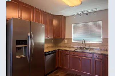 774 Fairfax Ct., Fairfield, CA 94534 - Photo 7