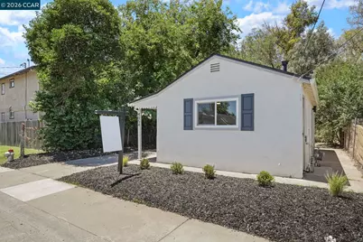 4054 Sumac Ln, Sacramento, CA 95820 - Photo 3