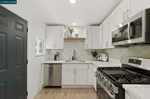 4054 Sumac Ln, Sacramento, CA 95820 - Photo 5