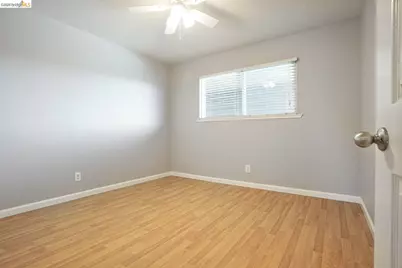 1017 H St, Antioch, CA 94509 - Photo 13