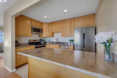 1029 Cheryl Ann Cir #67, Hayward, CA 94544 - Photo 11