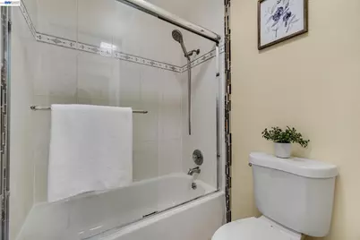 1029 Cheryl Ann Cir #67, Hayward, CA 94544 - Photo 19