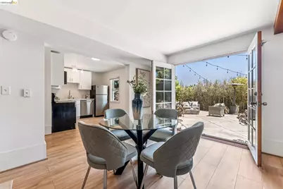 455 Lagunitas Ave, Oakland, CA 94610 - Photo 39