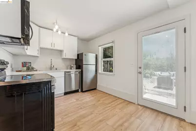 455 Lagunitas Ave, Oakland, CA 94610 - Photo 41