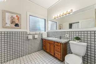 455 Lagunitas Ave, Oakland, CA 94610 - Photo 27