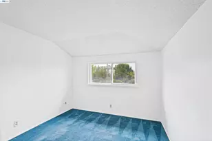 5219 Heavenly Ridge Ln, Richmond, CA 94803 - Photo 33