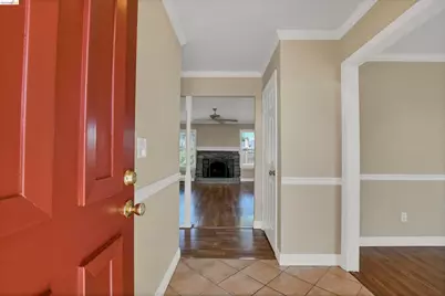 2123 Camelia Ct, Pittsburg, CA 94565 - Photo 31