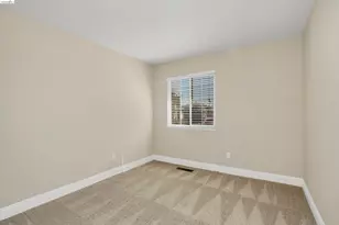 2123 Camelia Ct, Pittsburg, CA 94565 - Photo 7