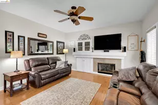 569 Apple Hill Dr, Brentwood, CA 94513 - Photo 7