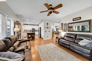 569 Apple Hill Dr, Brentwood, CA 94513 - Photo 15