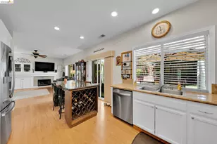 569 Apple Hill Dr, Brentwood, CA 94513 - Photo 29