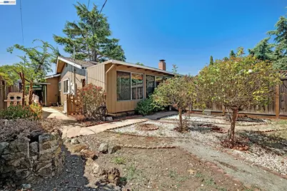 1289 Kimberly Dr, San Jose, CA 95118 - Photo 27