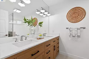 108 Summerwood Pl, Concord, CA 94518 - Photo 29