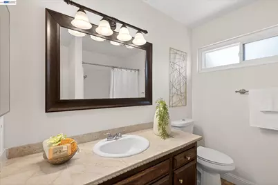108 Summerwood Pl, Concord, CA 94518 - Photo 35