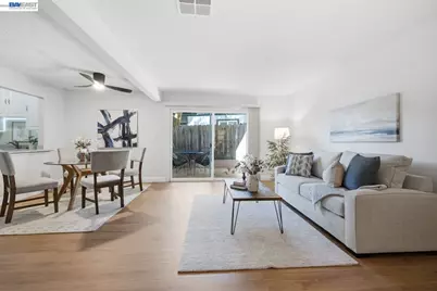 1526 Parkwood Pl, Concord, CA 94521 - Photo 11