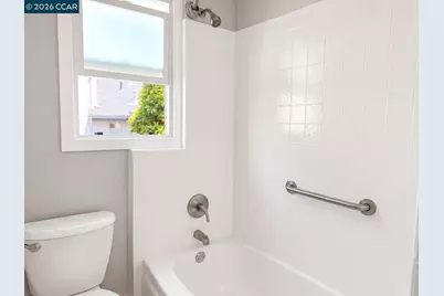 615 Flora St, Martinez, CA 94553 - Photo 49