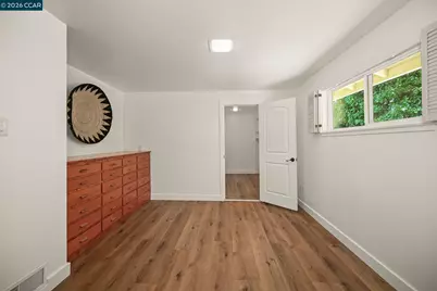 615 Flora St, Martinez, CA 94553 - Photo 23