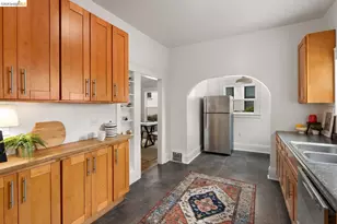 2633 Regent St, Berkeley, CA 94704 - Photo 15