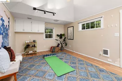 2633 Regent St, Berkeley, CA 94704 - Photo 37