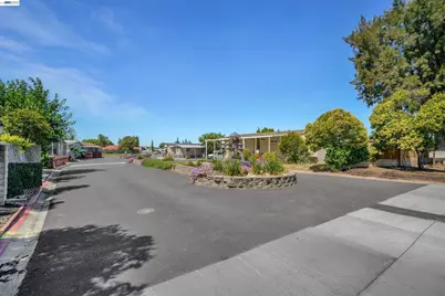 5166 Sunrise Dr #129, Livermore, CA 94551 - Photo 29