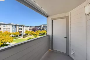6400 Christie Ave, Emeryville, CA 94608 - Photo 15