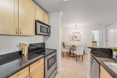 6400 Christie Ave #5319, Emeryville, CA 94608 - Photo 7