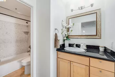 6400 Christie Ave #5319, Emeryville, CA 94608 - Photo 17