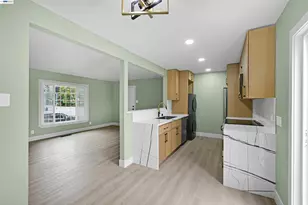 13556 Bancroft Ave, San Leandro, CA 94578 - Photo 9