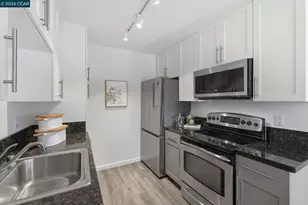 233 Masters Ct, Walnut Creek, CA 94598 - Photo 5
