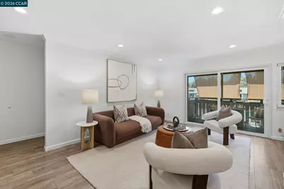 233 Masters Ct #4, Walnut Creek, CA 94598 - Photo 3