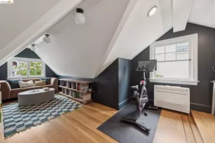68 Oakmont Ave, Piedmont, CA 94610 - Photo 15