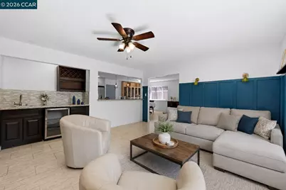 1212 McEwing Ct, Concord, CA 94521 - Photo 9