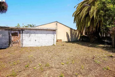 945 62nd St, Oakland, CA 94608 - Photo 33