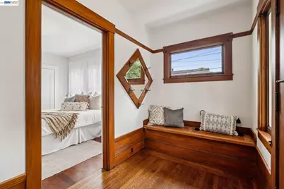 1827 Santa Clara Ave, Alameda, CA 94501 - Photo 35