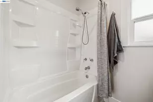 1827 Santa Clara Ave, Alameda, CA 94501 - Photo 37