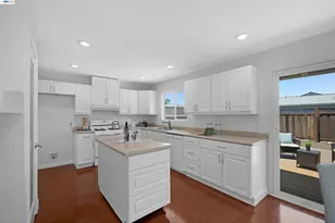 4635 Capitan Dr, Fremont, CA 94536 - Photo 13