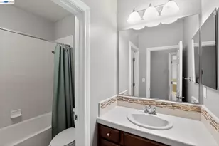 4763 Perugia St, Dublin, CA 94568 - Photo 23