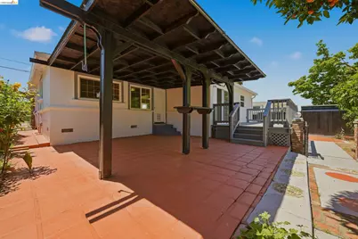 963 Devon Dr, Hayward, CA 94542 - Photo 31