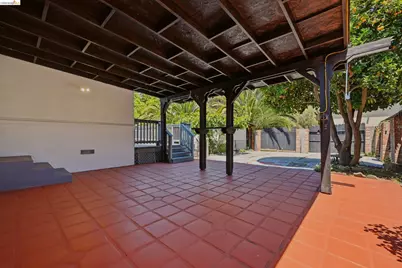 963 Devon Dr, Hayward, CA 94542 - Photo 29