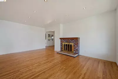 963 Devon Dr, Hayward, CA 94542 - Photo 5