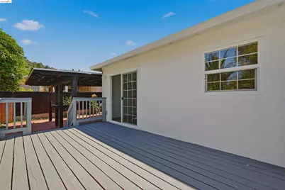 963 Devon Dr, Hayward, CA 94542 - Photo 29