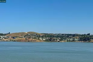 425 Bay St, Crockett, CA 94525 - Photo 43