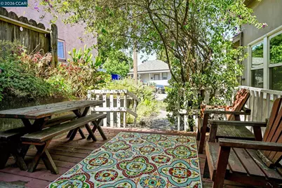 425 Bay St, Crockett, CA 94525 - Photo 37